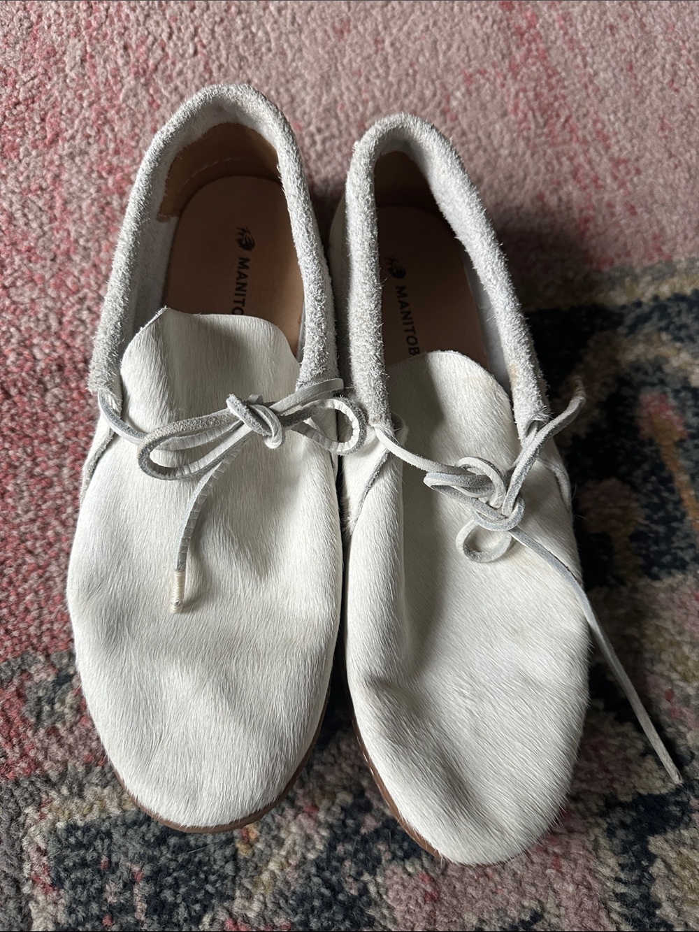 Manitoba Women's Modern Moccasin full grain leather flats